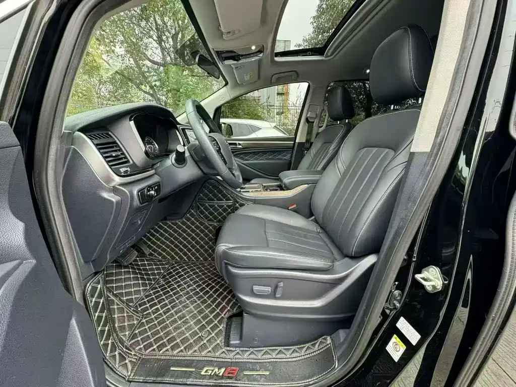 GAC Motor Trumpchi M8 — фото 4