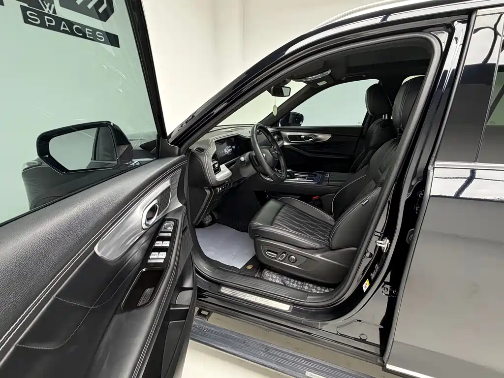 GAC Motor Trumpchi GS8 — фото 13