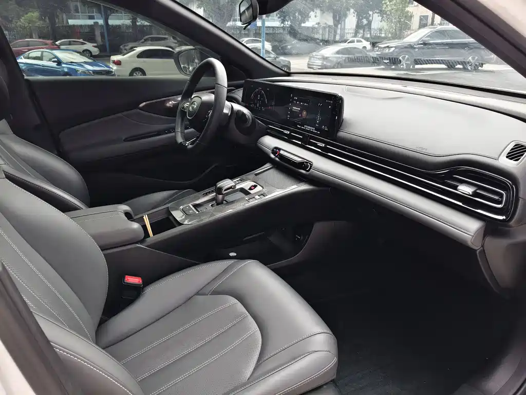GAC Motor Shadow Leopard — фото 19