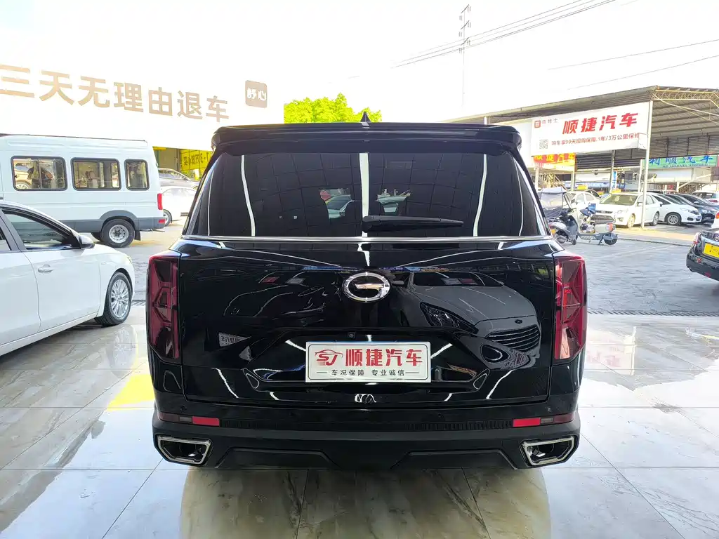 GAC Motor Trumpchi GS8 — фото 11