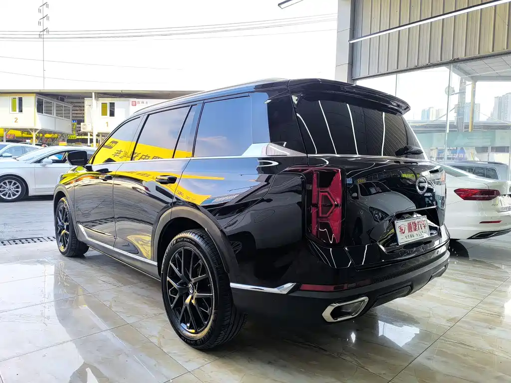 GAC Motor Trumpchi GS8 — фото 10