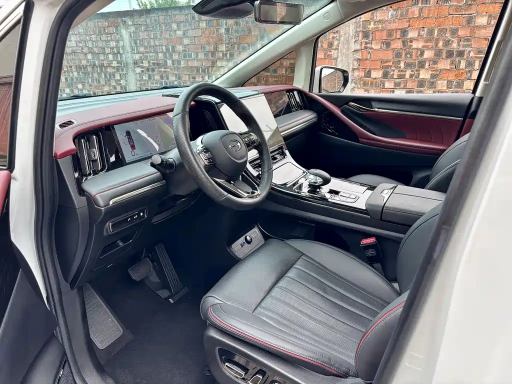 GAC Motor Trumpchi E9 — фото 8