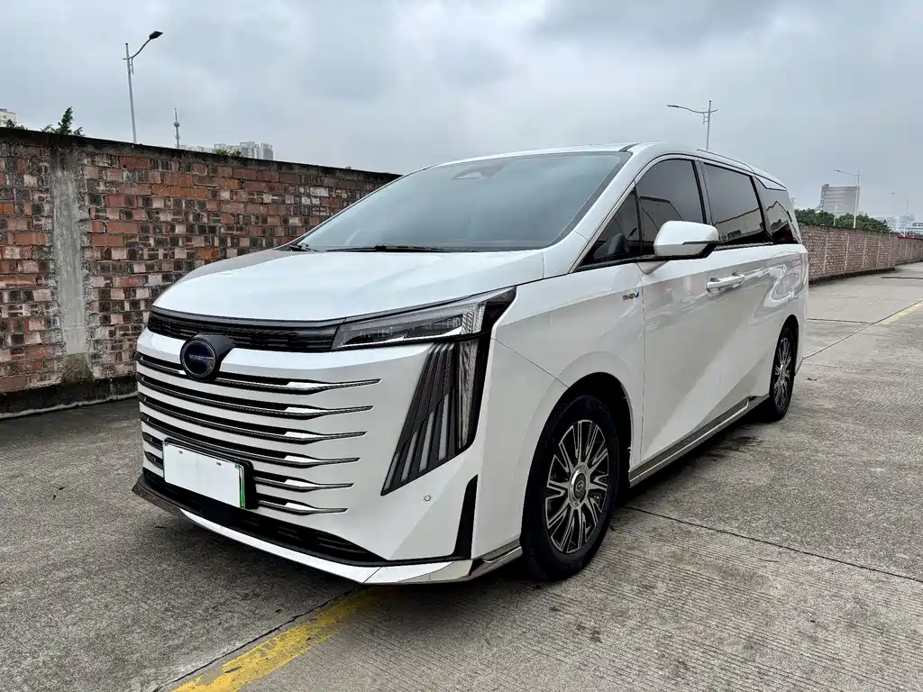 GAC Motor Trumpchi E9