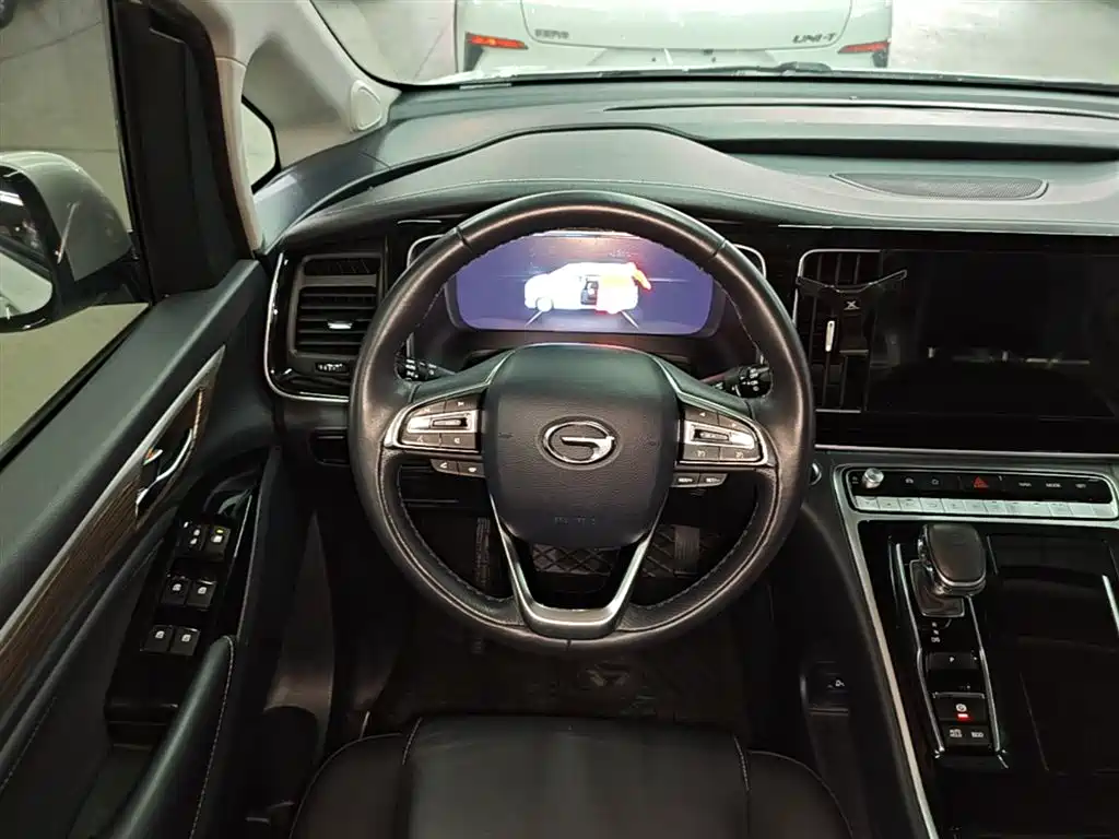GAC Motor Trumpchi M8 — фото 11