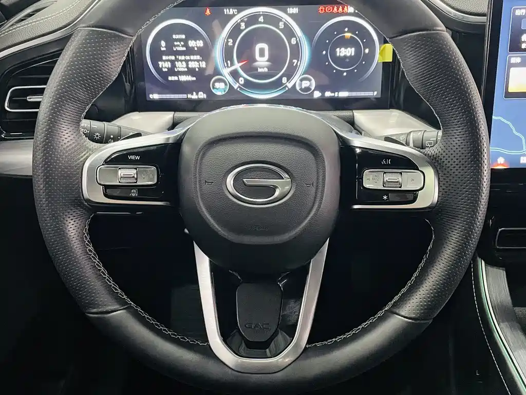 GAC Motor Trumpchi GS8 — фото 9