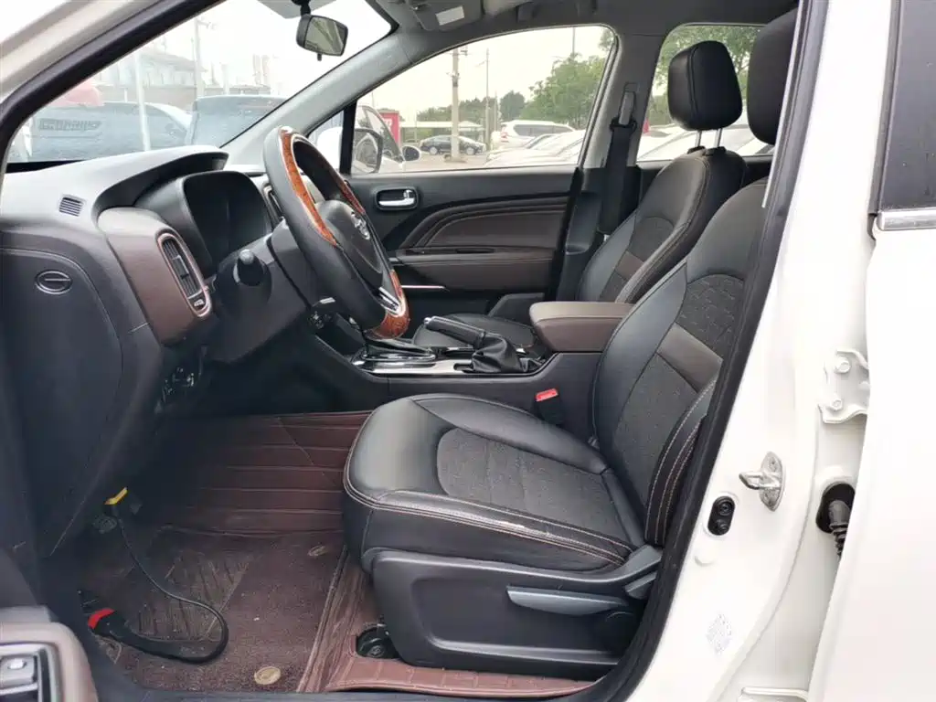 GAC Motor Trumpchi GS3 — фото 15