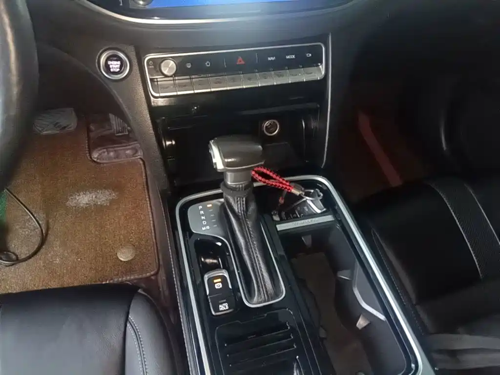 GAC Motor Trumpchi GS8 — фото 11