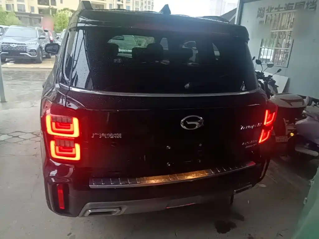 GAC Motor Trumpchi GS8 — фото 4