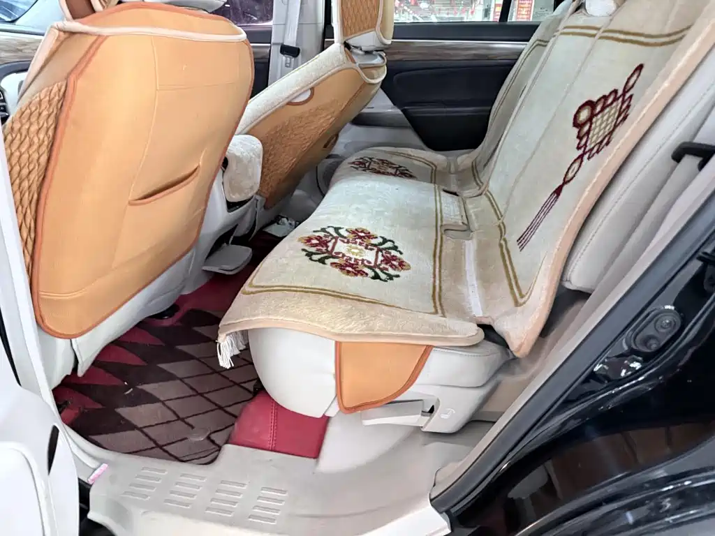 GAC Motor Trumpchi GS8 — фото 8
