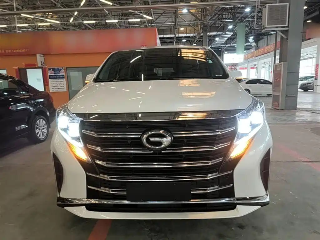 GAC Motor Trumpchi M8 — фото 3