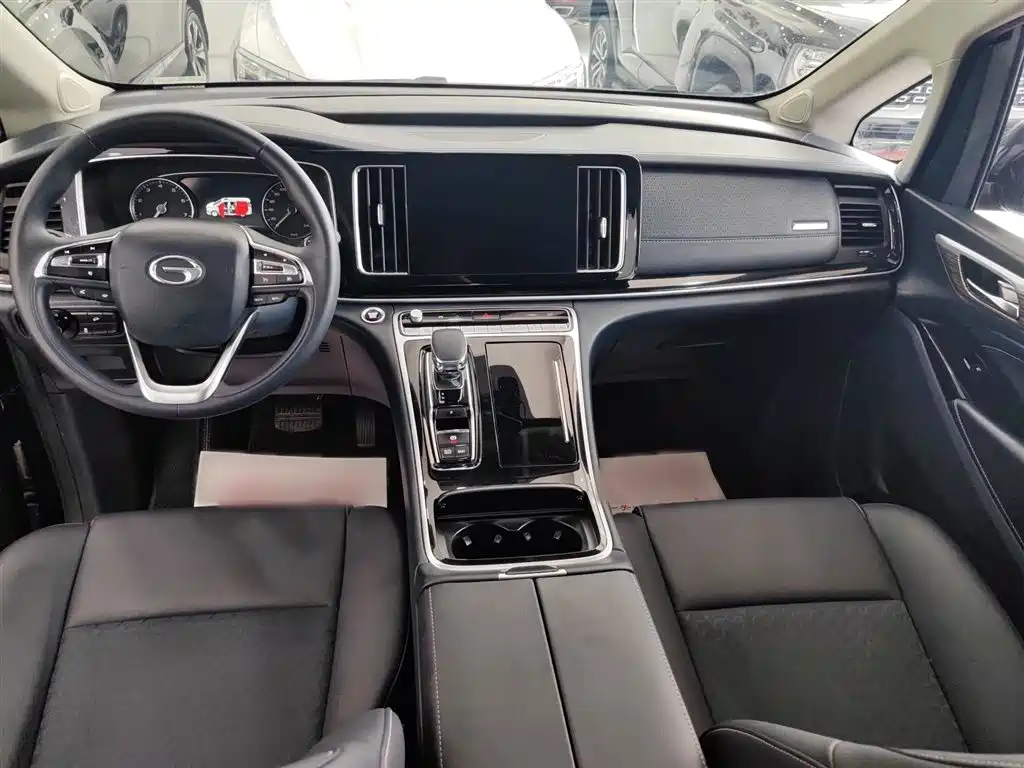 GAC Motor Trumpchi M8 — фото 11