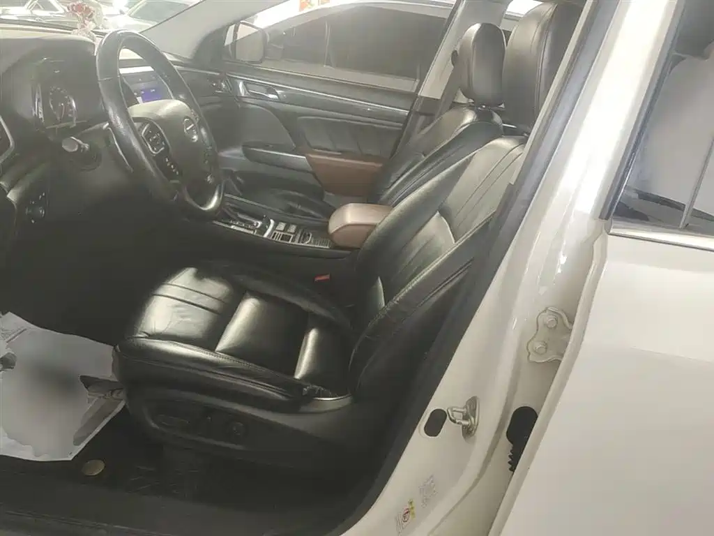 GAC Motor Trumpchi GS7 — фото 15