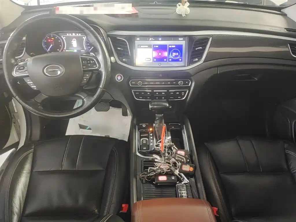GAC Motor Trumpchi GS7 — фото 10