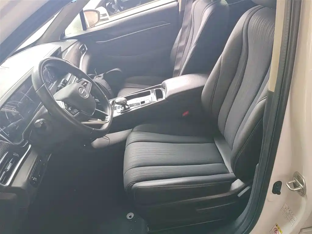 GAC Motor Trumpchi GA6 — фото 15