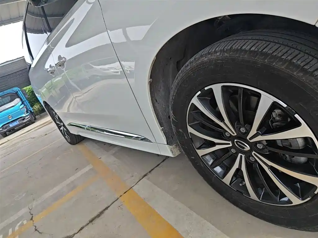 GAC Motor Trumpchi M8 — фото 21