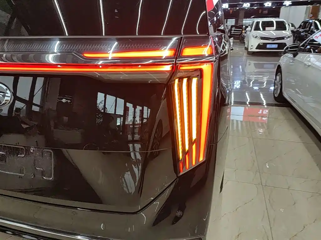 GAC Motor Trumpchi M8 — фото 8