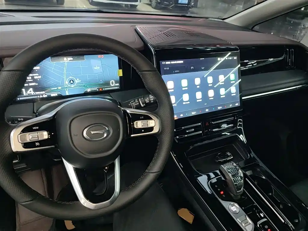 GAC Motor Trumpchi M8 — фото 10