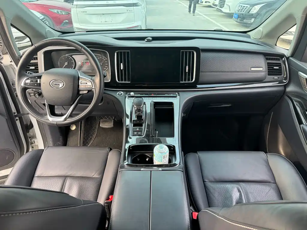 GAC Motor Trumpchi M8 — фото 8