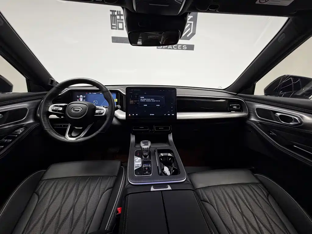 GAC Motor Trumpchi GS8 — фото 13
