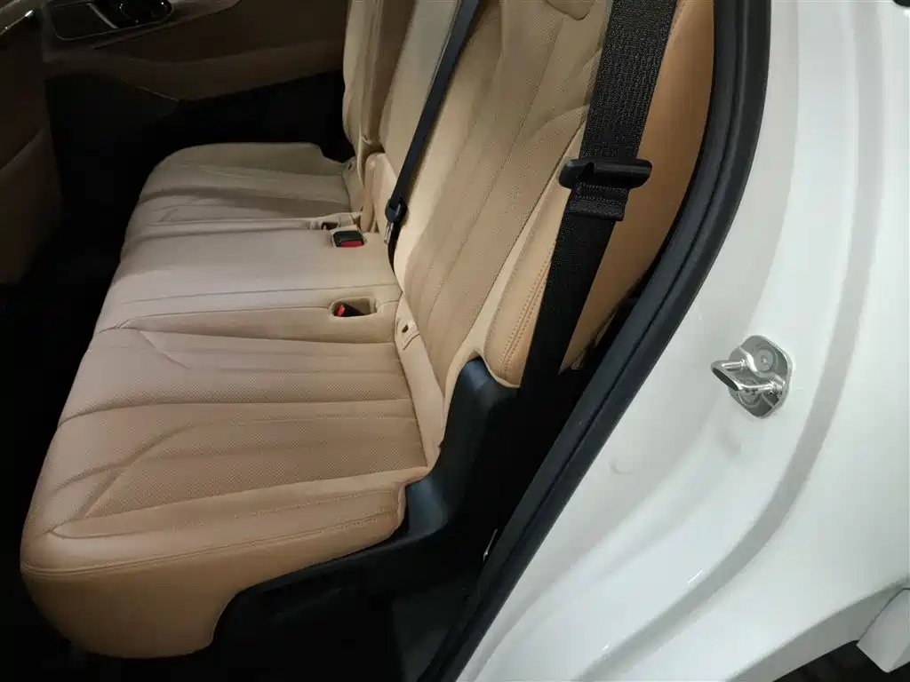 GAC Motor Trumpchi ES9 — фото 17