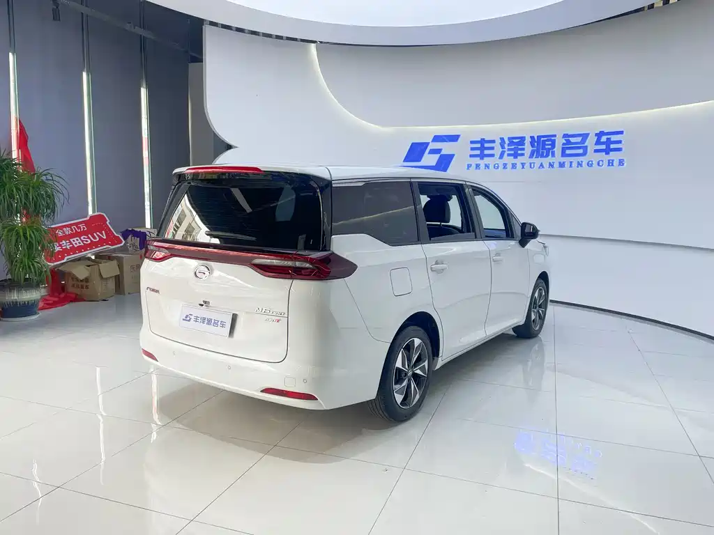 GAC Motor Trumpchi M6 — фото 4