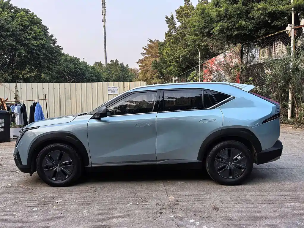 GAC Motor Shadow Cool — фото 4