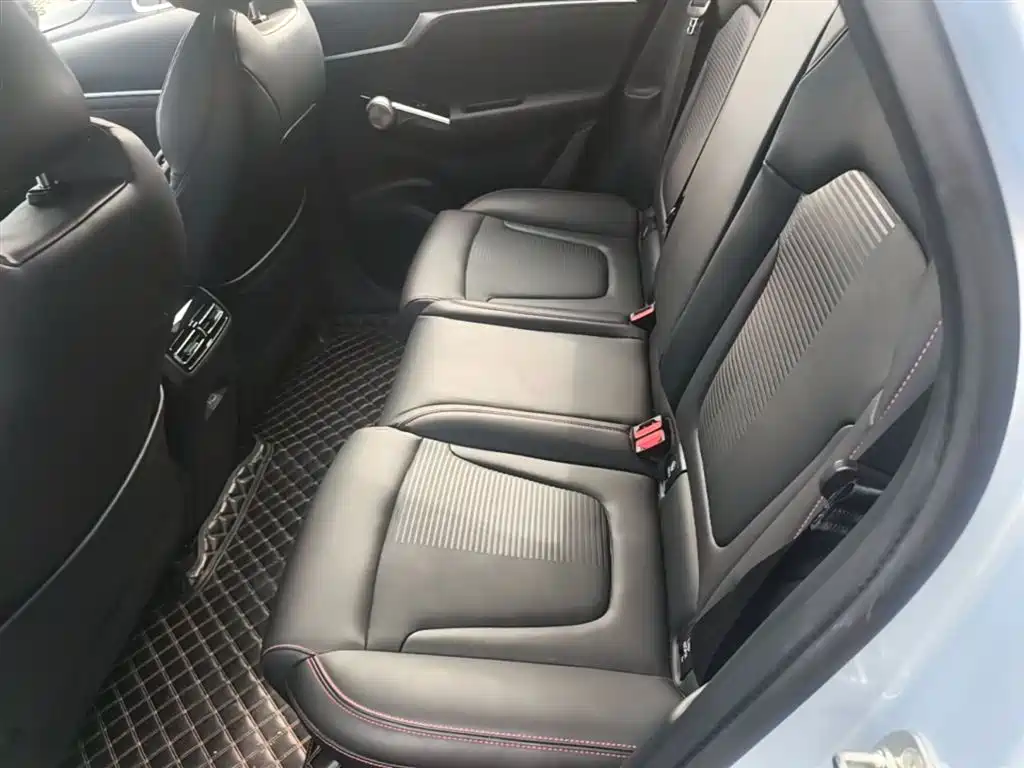 GAC Motor Shadow Cool — фото 17