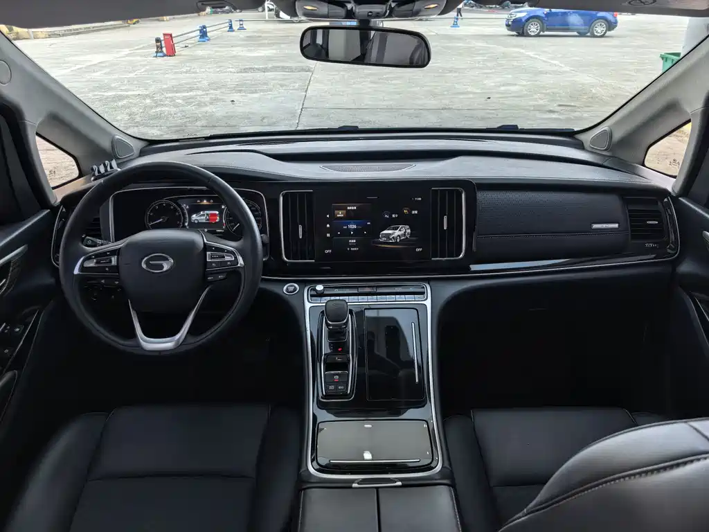 GAC Motor Trumpchi M8 — фото 10