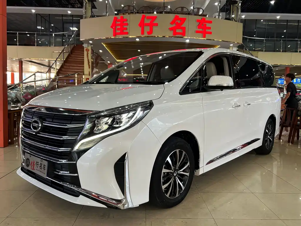 GAC Motor Trumpchi M8