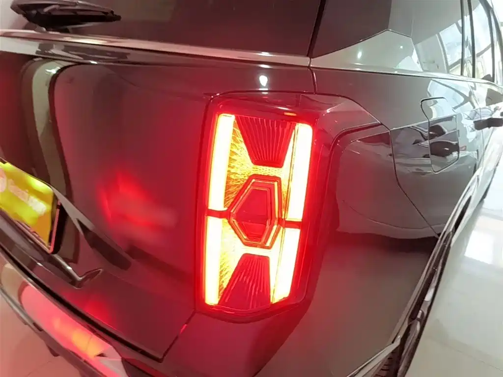 GAC Motor Trumpchi GS8 — фото 8
