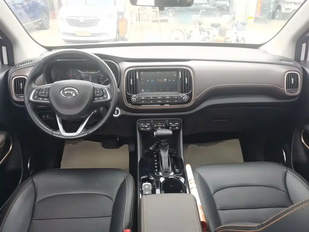 GAC Motor Trumpchi GS3 — фото 10