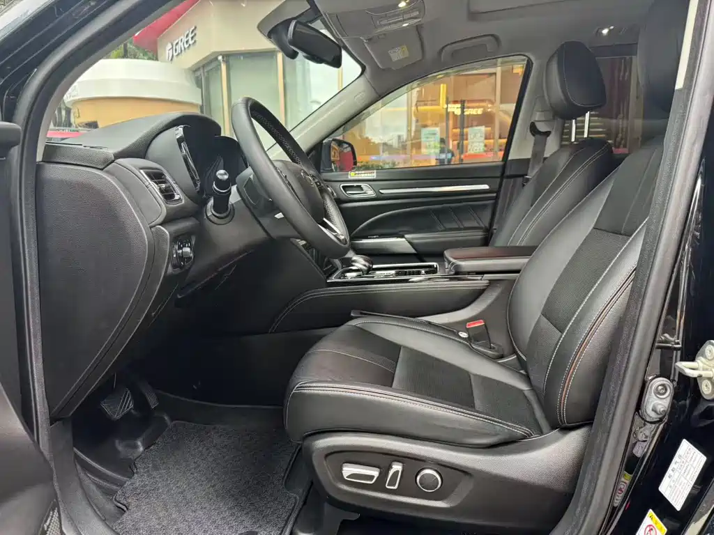 GAC Motor Trumpchi GS8 — фото 14