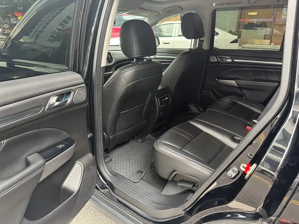 GAC Motor Trumpchi GS8 — фото 15