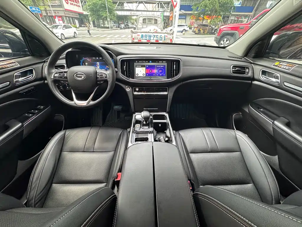 GAC Motor Trumpchi GS8 — фото 18