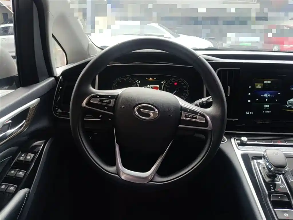 GAC Motor Trumpchi M8 — фото 11