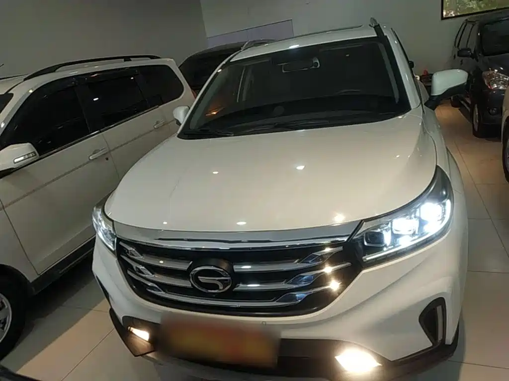 GAC Motor Trumpchi GS4 — фото 3