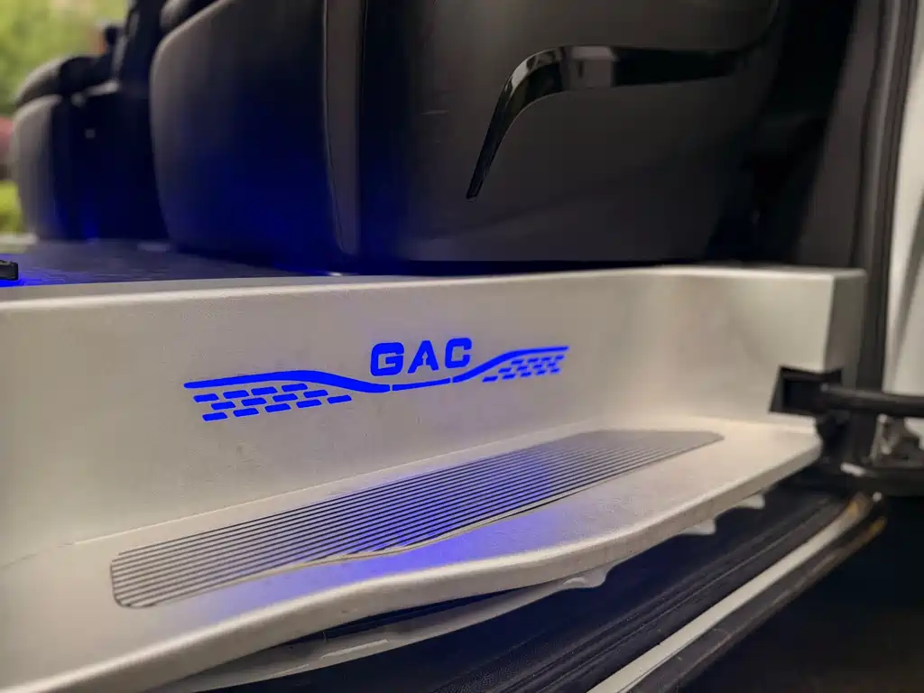 GAC Motor Trumpchi M8 — фото 11