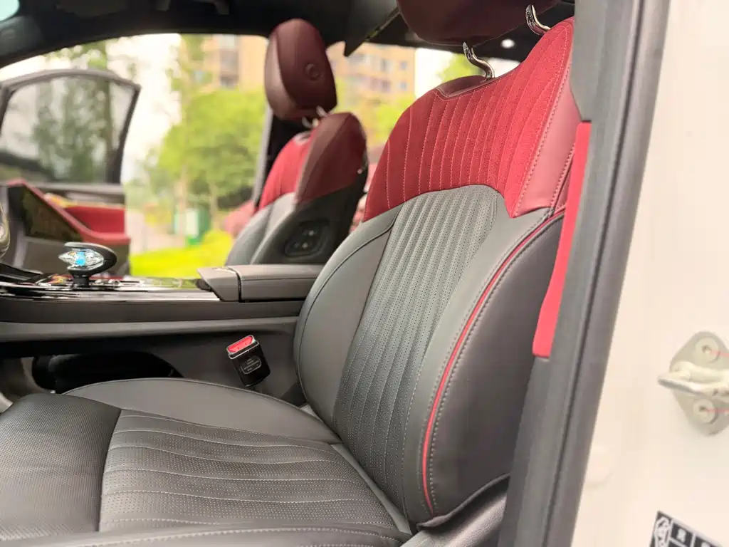 GAC Motor Trumpchi M8 — фото 21
