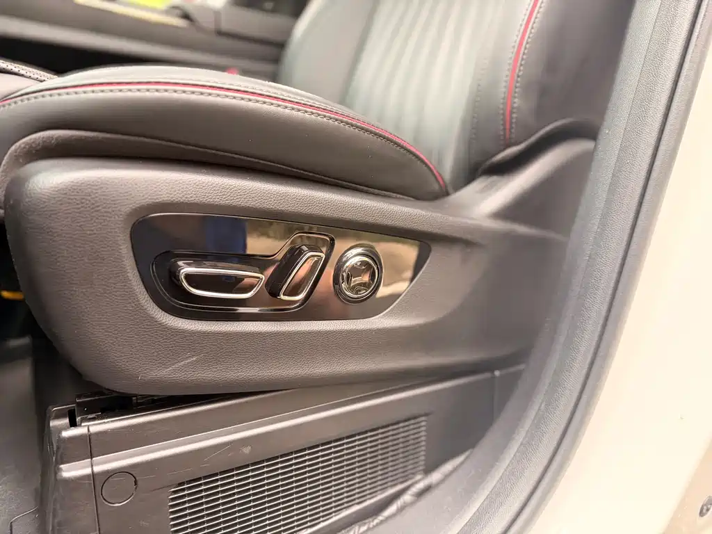 GAC Motor Trumpchi M8 — фото 60