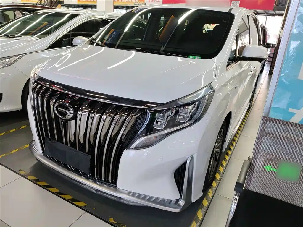 GAC Motor Trumpchi M8 — фото 2