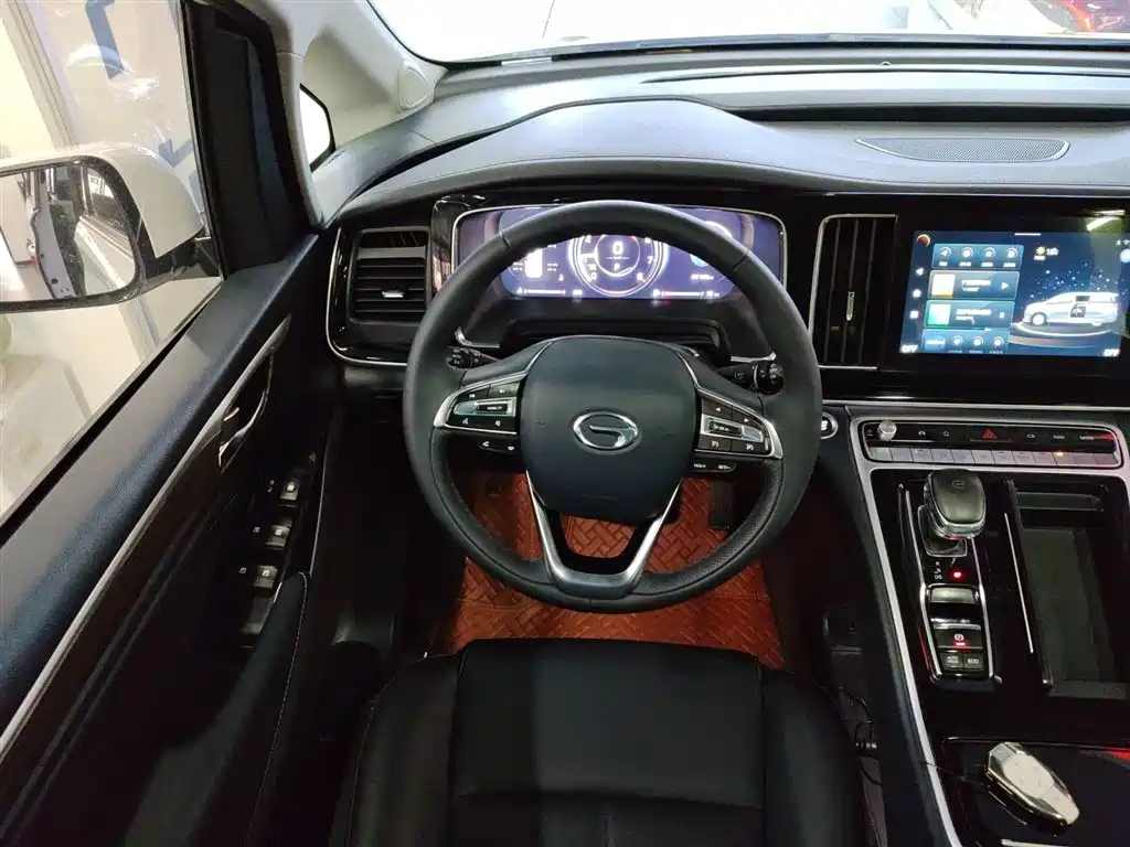 GAC Motor Trumpchi M8 — фото 3