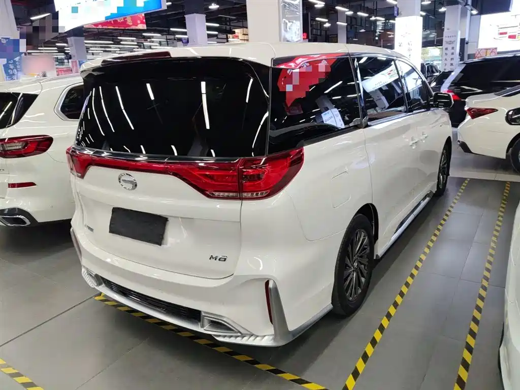 GAC Motor Trumpchi M8 — фото 23