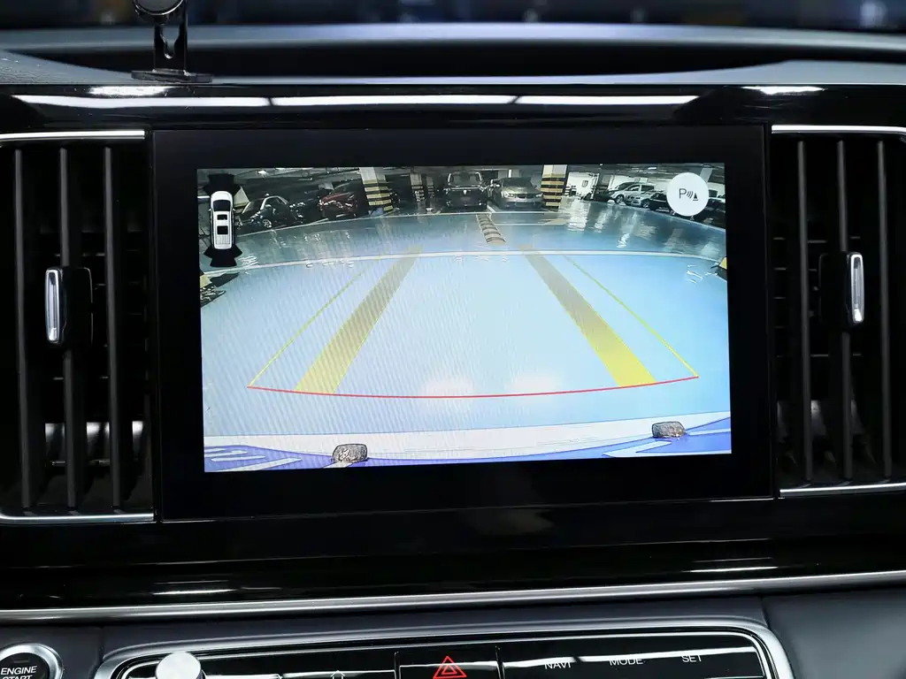 GAC Motor Trumpchi M8 — фото 16
