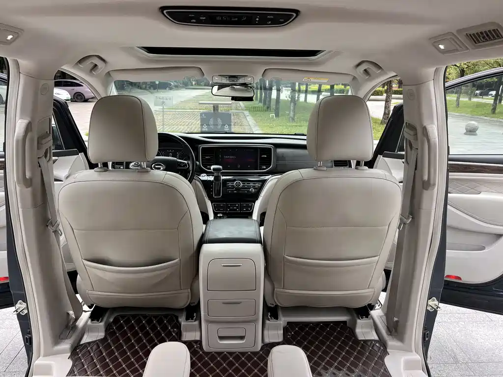 GAC Motor Trumpchi M8 — фото 9