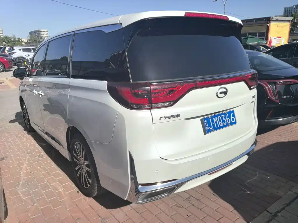 GAC Motor Trumpchi M8 — фото 3