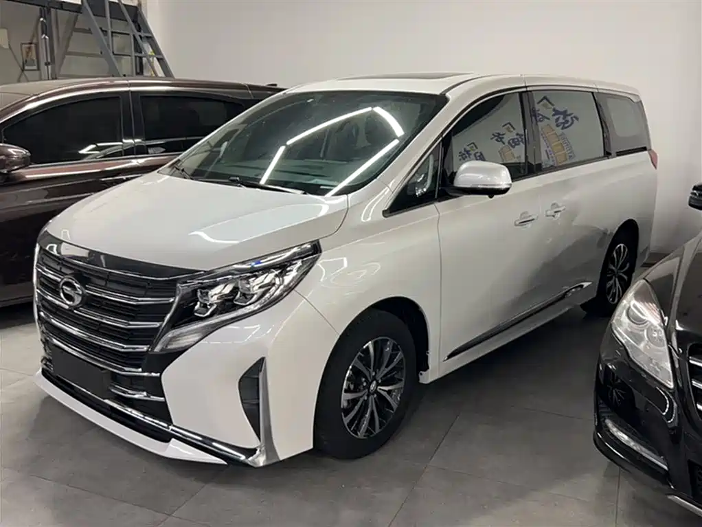 GAC Motor Trumpchi M8 — фото 2