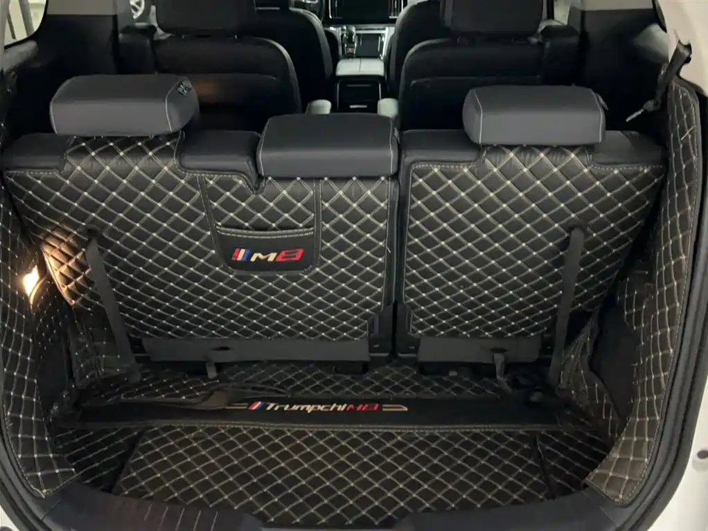 GAC Motor Trumpchi M8 — фото 16