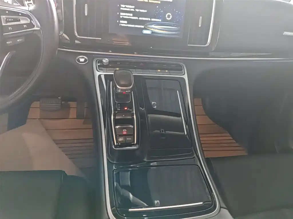 GAC Motor Trumpchi M8 — фото 14