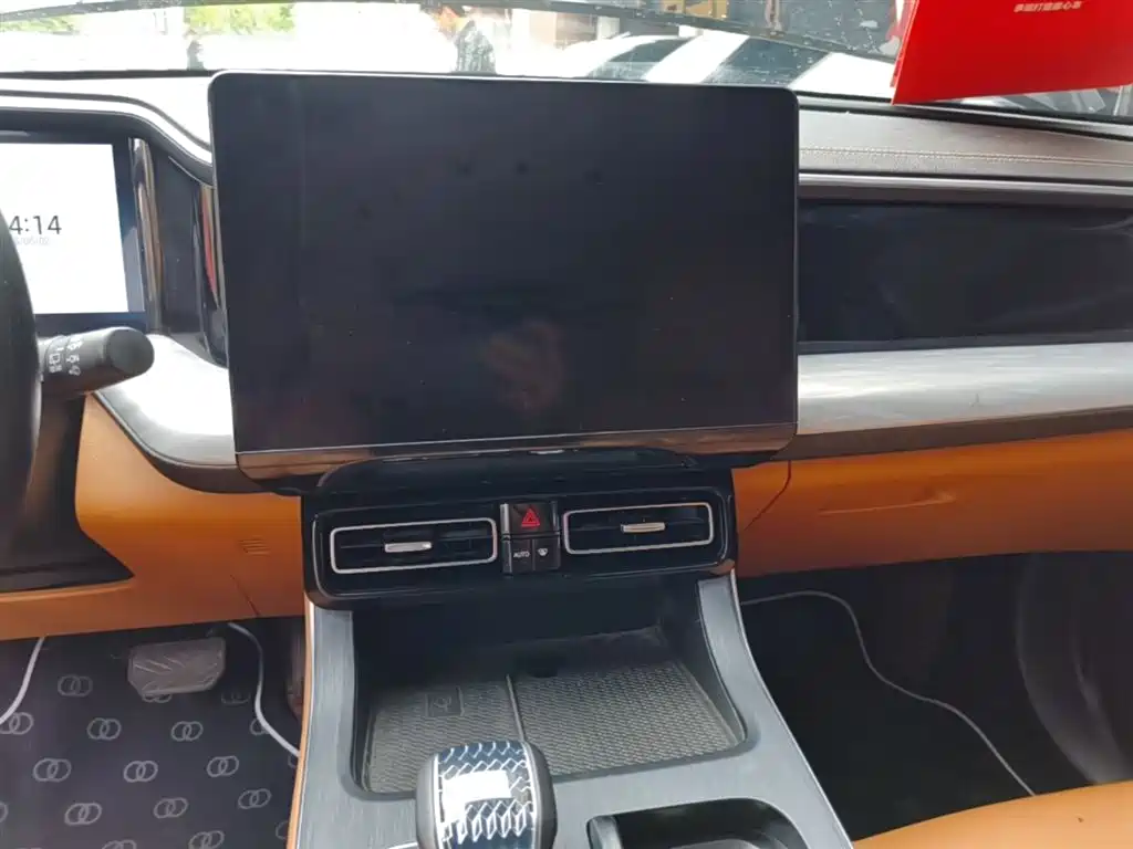 GAC Motor Trumpchi GS8 — фото 13