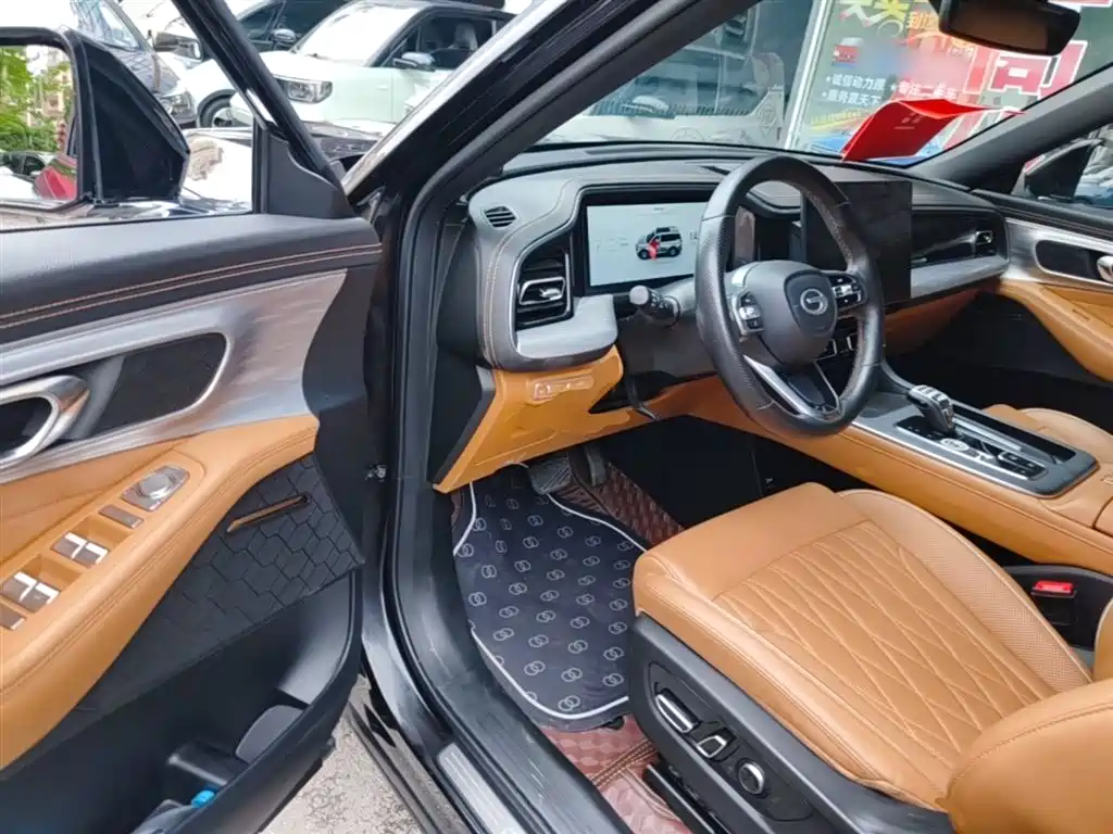 GAC Motor Trumpchi GS8 — фото 16